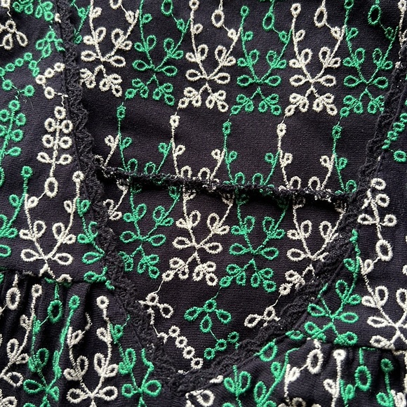 Pretty tank top - Picture 6 of 6